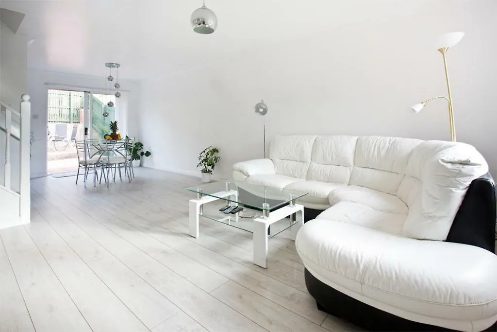 Gala Rooms Homestay - Free Parking Эдинбург