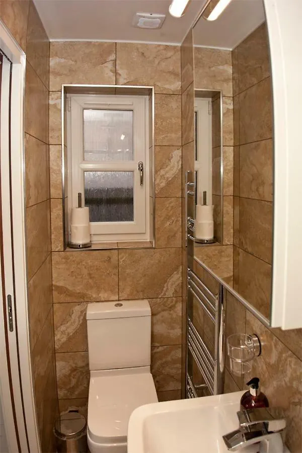 Gala Rooms Homestay - Free Parking Edinburgh 0*,  United Kingdom