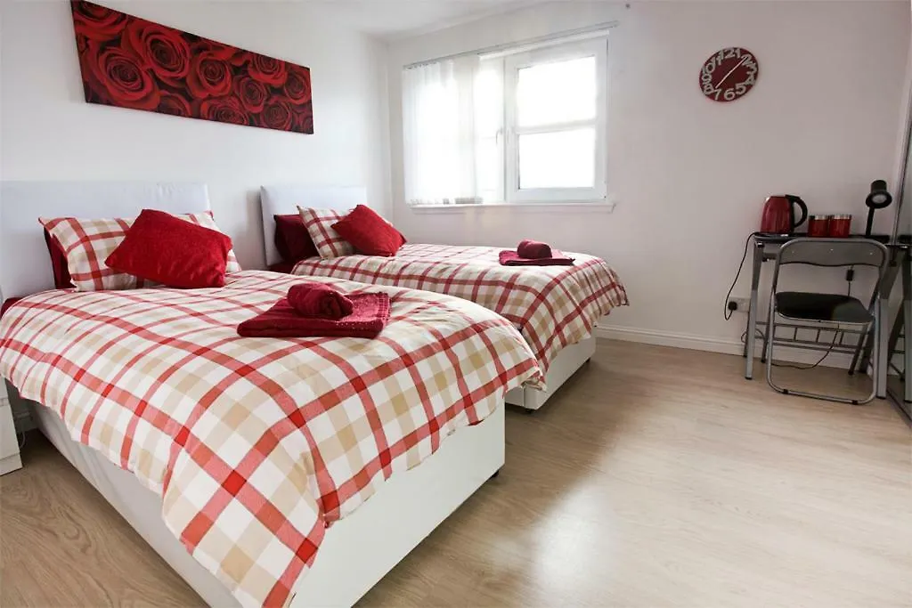 Gala Rooms Homestay - Free Parking Edinburgh
